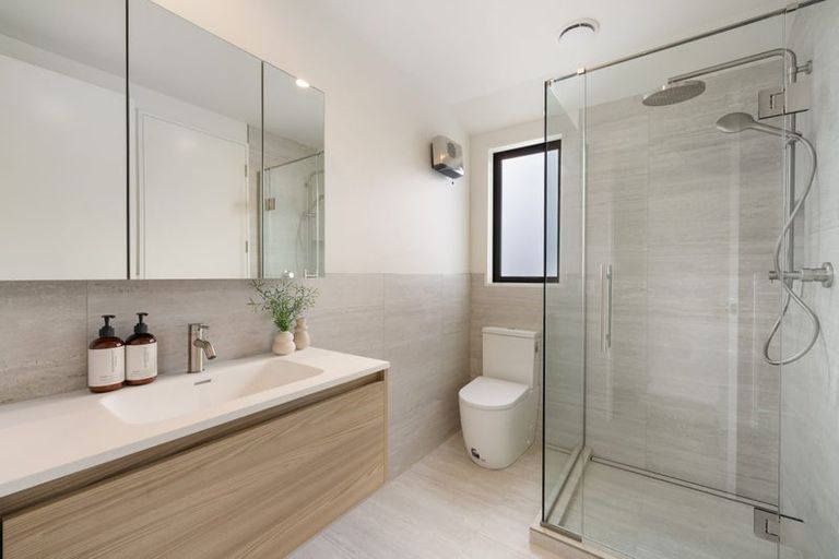 Photo of property in 3/2 Courtenay Street, St Albans, Christchurch, 8014