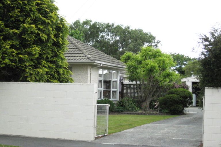 Photo of property in 25 Gainford Street, Avonhead, Christchurch, 8042