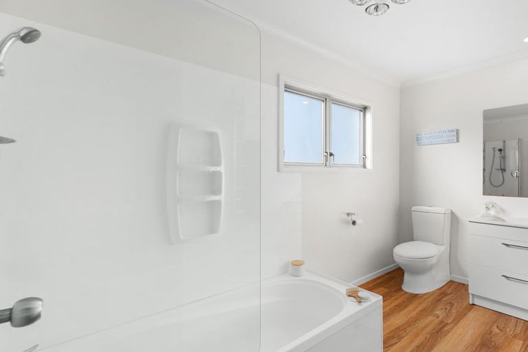 Photo of property in 30 Strathean Avenue, Avonhead, Christchurch, 8042