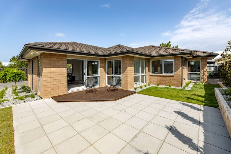 Photo of property in 17a Seddon Street, Rangiora, 7400