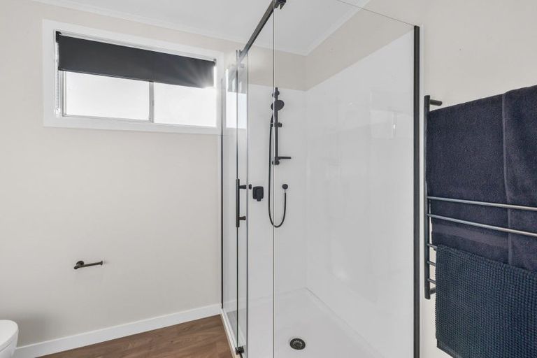 Photo of property in 97a Kawaha Point Road, Kawaha Point, Rotorua, 3010
