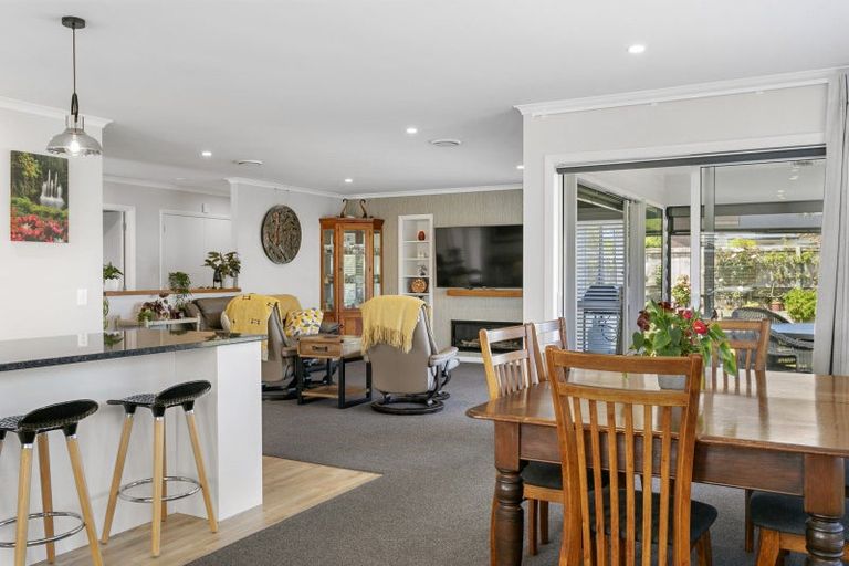 Photo of property in 72 Victory Drive, Wharewaka, Taupo, 3330