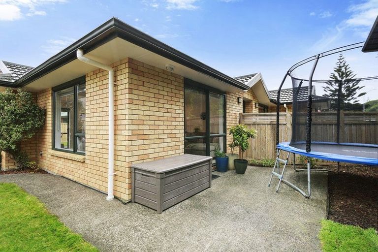 Photo of property in 10 Nathan Street, Tawa, Wellington, 5028