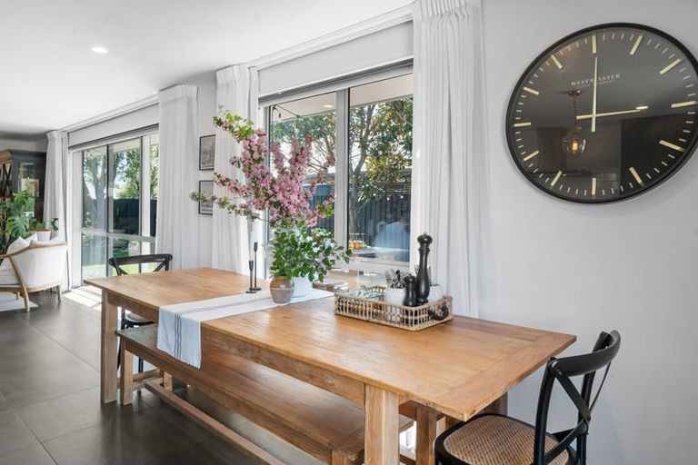 Photo of property in 14 Riverwood Boulevard, Redwood, Christchurch, 8051