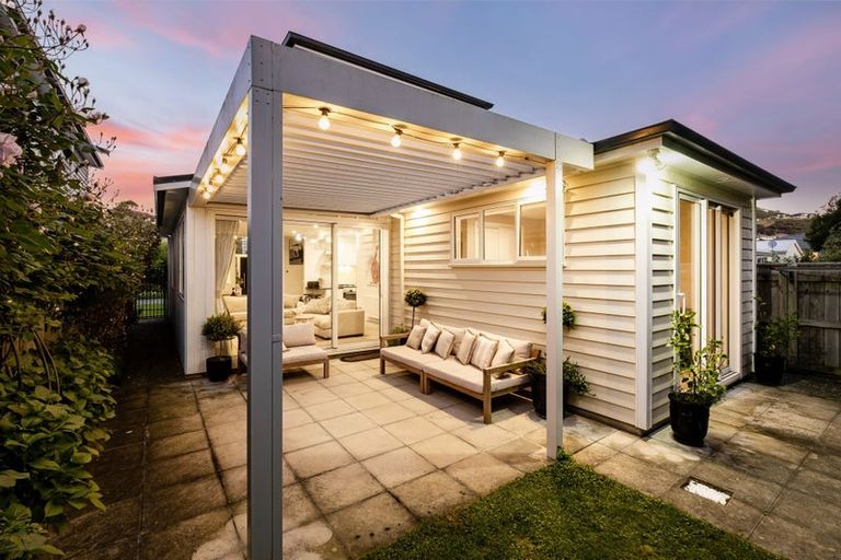 Photo of property in 20 Glide Lane, Whitby, Porirua, 5024