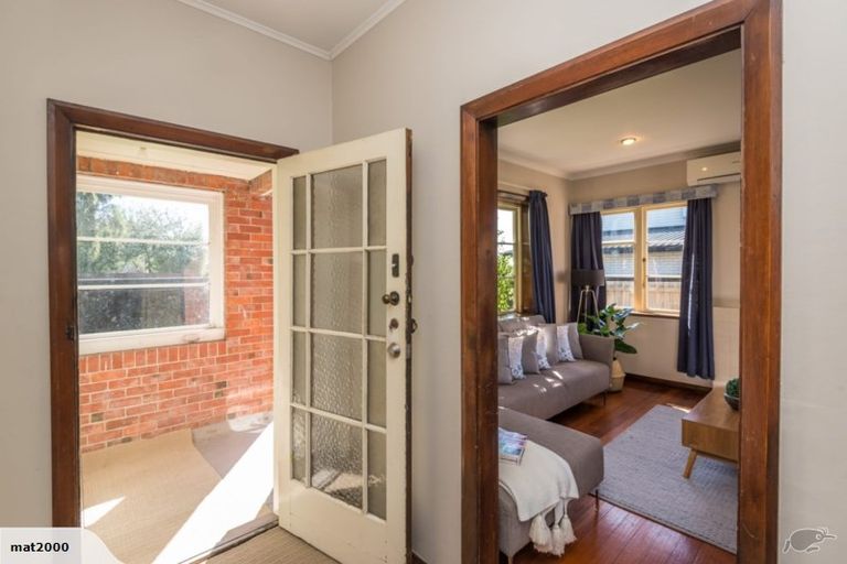 Photo of property in 6 Tika Street, Riccarton, Christchurch, 8041