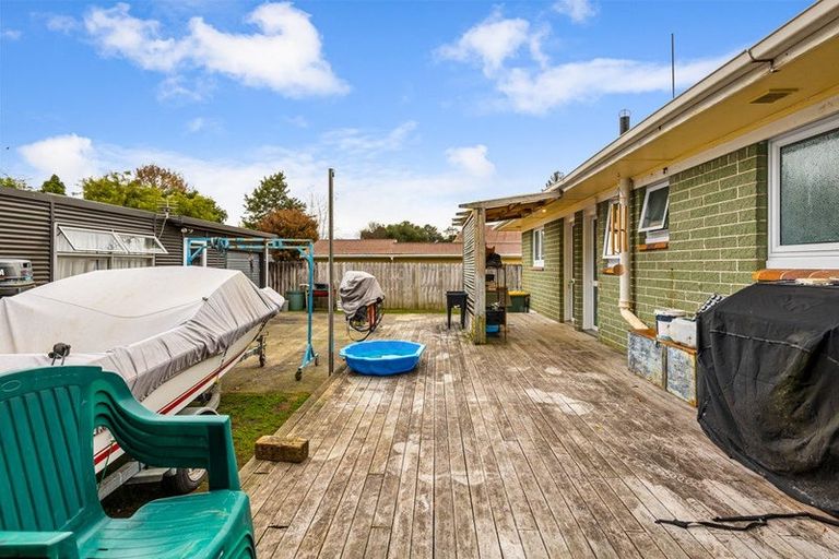 Photo of property in 65 Rosehill Drive, Rosehill, Papakura, 2113