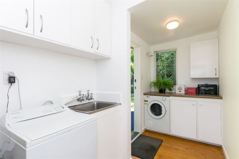 Photo of property in 59 Spencer Street, Crofton Downs, Wellington, 6035