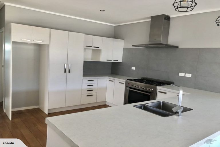 Photo of property in 21 Pilmuir Street, Hutt Central, Lower Hutt, 5010