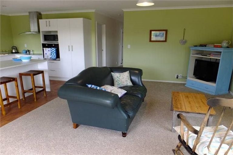 Photo of property in 18 Valley Heights Road, Stepneyville, Nelson, 7010