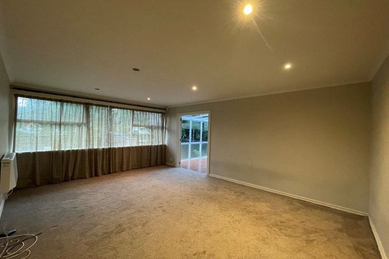 Photo of property in 82 Butterworth Drive, Glendene, Auckland, 0602