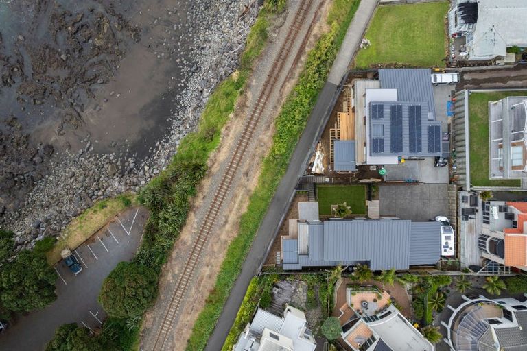 Photo of property in 16b Hine Street, New Plymouth, 4310