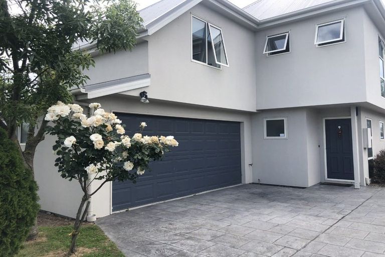 Photo of property in 20 Burdale Street, Riccarton, Christchurch, 8011
