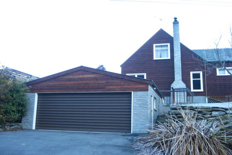 Photo of property in 42 Norfolk Street, Arrowtown, 9302