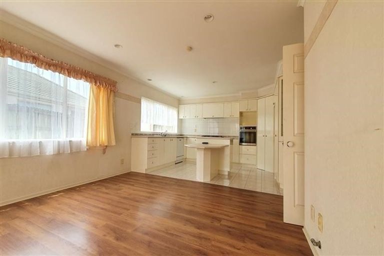 Photo of property in 27 Cantora Avenue, Northpark, Auckland, 2013