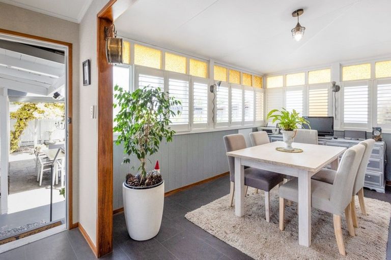 Photo of property in 146 Vigor Brown Street, Napier South, Napier, 4110