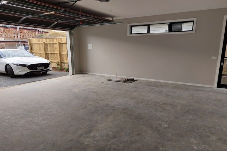 Photo of property in 14 Hattersley Grove, Churton Park, Wellington, 6037