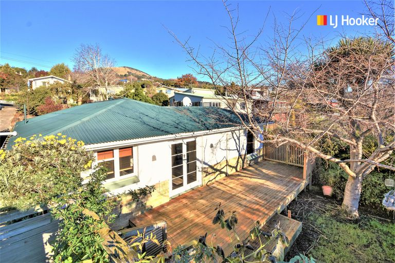 Photo of property in 17 Tweed Street, Kinmont Park, Mosgiel, 9024