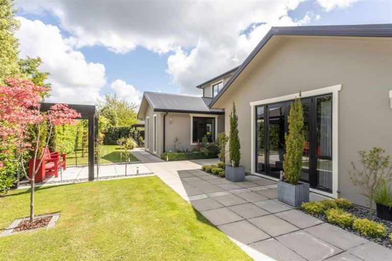 Photo of property in 64 Woodhurst Drive, Casebrook, Christchurch, 8051