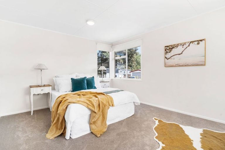 Photo of property in 25 Eccles Place, Otara, Auckland, 2023