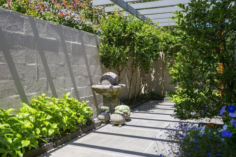 Photo of property in 10 Oregon Drive, Rainbow Point, Taupo, 3330