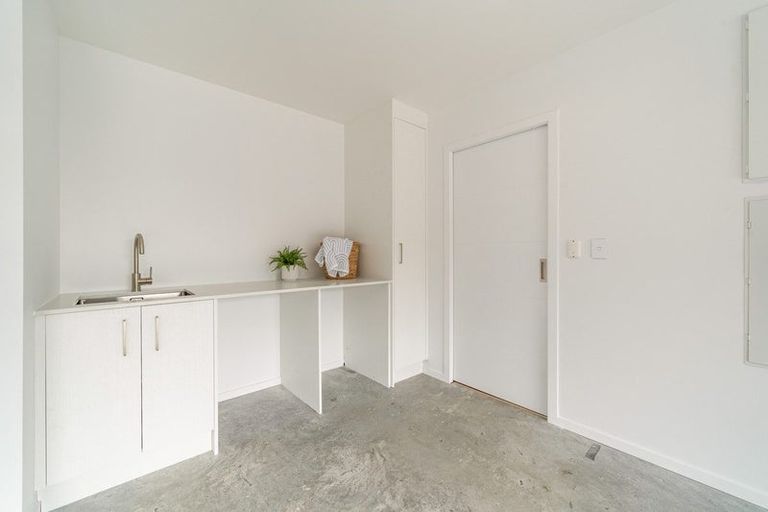 Photo of property in 4 Mcmillan Lane, Wallaceville, Upper Hutt, 5018