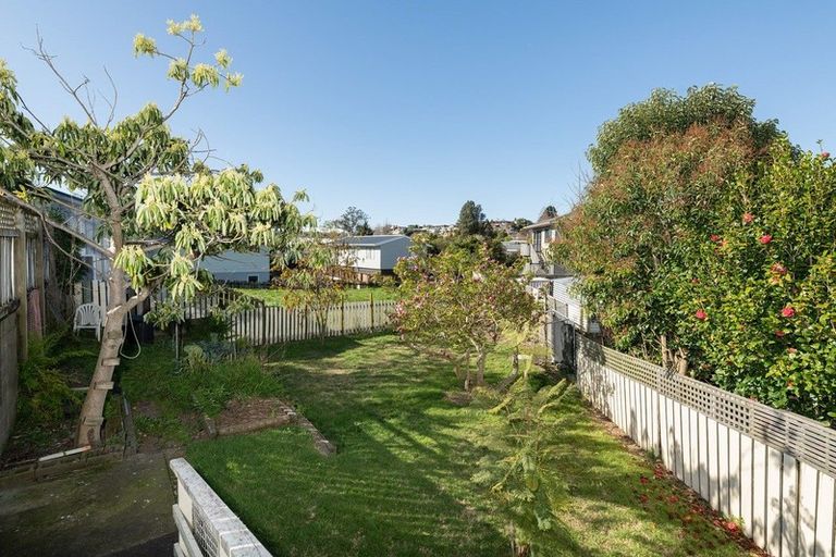 Photo of property in 25 Windsor Road, Bellevue, Tauranga, 3110