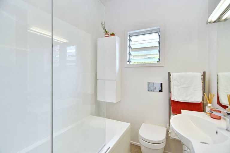Photo of property in 237 Waimea Terrace, Beckenham, Christchurch, 8023