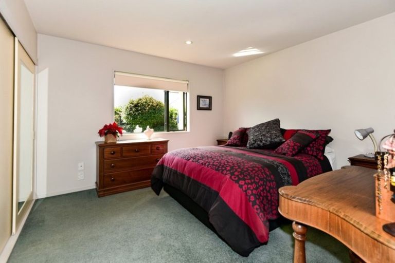 Photo of property in 10a Manly Place, North New Brighton, Christchurch, 8083