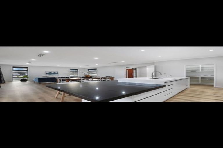 Photo of property in 9 Waireka Road, Rototuna North, Hamilton, 3210