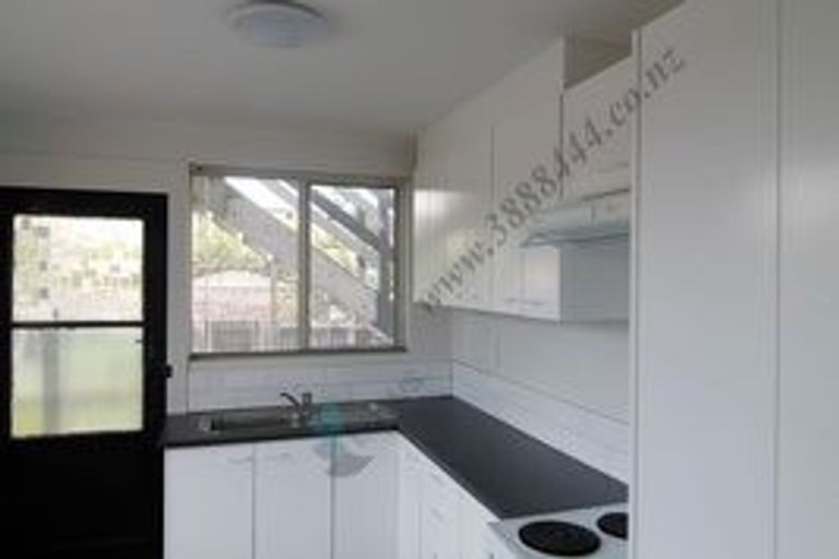 Photo of property in 4/42 Mathesons Road, Phillipstown, Christchurch, 8011