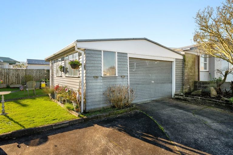 Photo of property in 1 Katherine Place, Melville, Hamilton, 3206