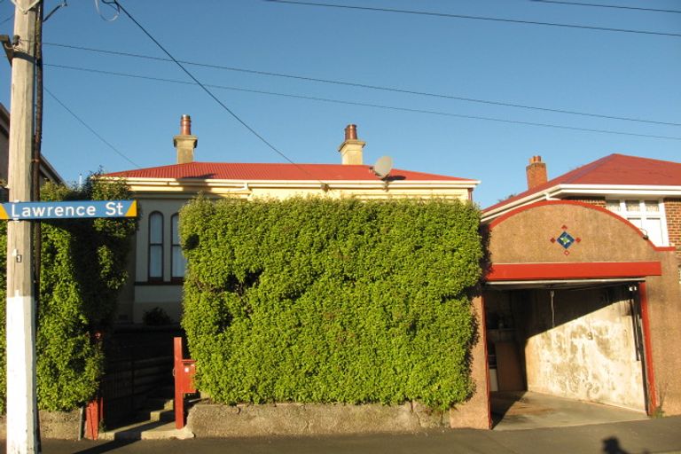 Photo of property in 11 Lawrence Street, Mornington, Dunedin, 9011