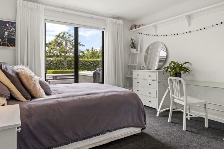 Photo of property in 2 Stowmore Lane, Lower Shotover, Queenstown, 9371