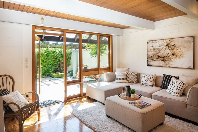 Photo of property in 1/18 Cox Street, Merivale, Christchurch, 8014