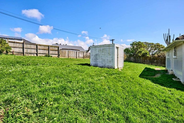 Photo of property in 12 Bromley View, Ranui, Porirua, 5024
