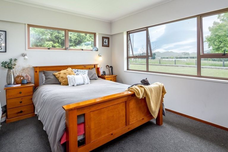 Photo of property in 1008 Cowper Road, Dannevirke, 4976