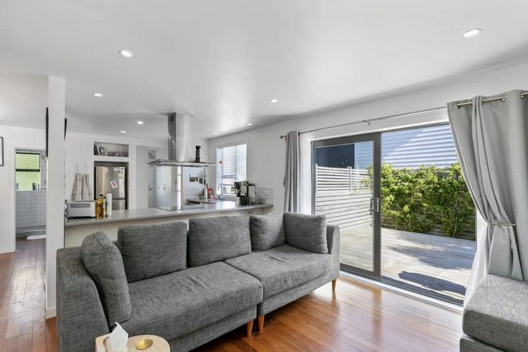 Photo of property in 43c Dominion Park Street, Johnsonville, Wellington, 6037