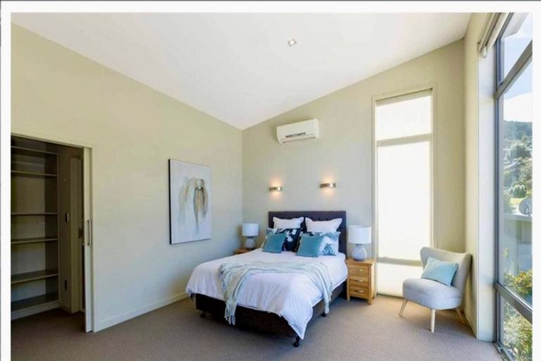 Photo of property in 234 Fernhill Road, Sunshine Bay, Queenstown, 9300