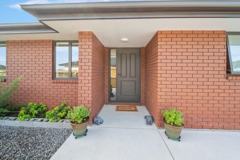 Photo of property in 48 Magnolia Drive, Westown, New Plymouth, 4310