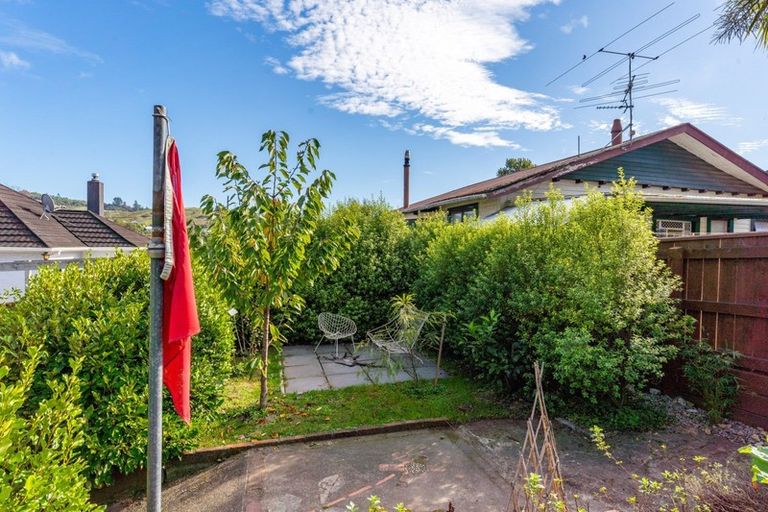 Photo of property in 33 Franklyn Street, Nelson South, Nelson, 7010