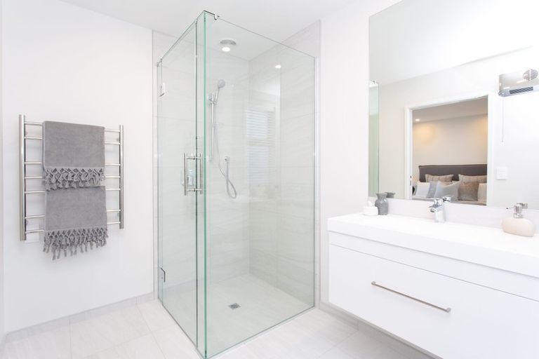 Photo of property in 37 Saint Pauls Drive, Brookfield, Tauranga, 3110