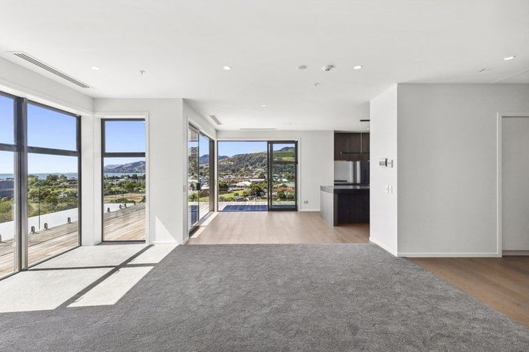 Photo of property in 71 Haven Road, Nelson, 7010