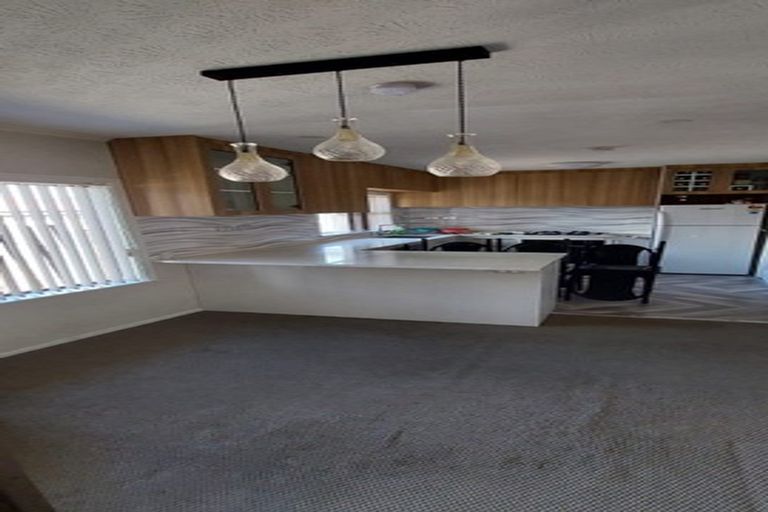 Photo of property in 72 Valentine Street, Papakura, 2110