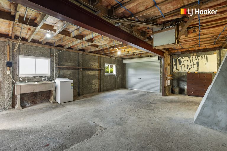 Photo of property in 304 Highcliff Road, Highcliff, Dunedin, 9013