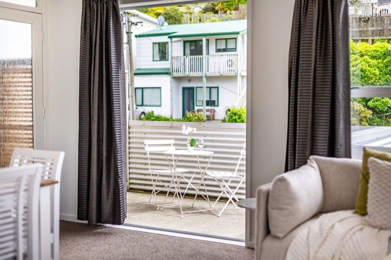 Photo of property in 6/126 Redwood Avenue, Tawa, Wellington, 5028