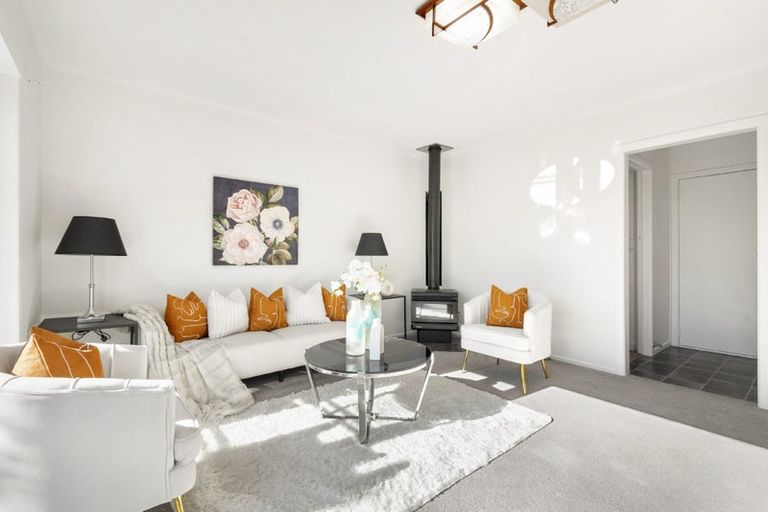 Photo of property in 89 Stanley Road, Glenfield, Auckland, 0629