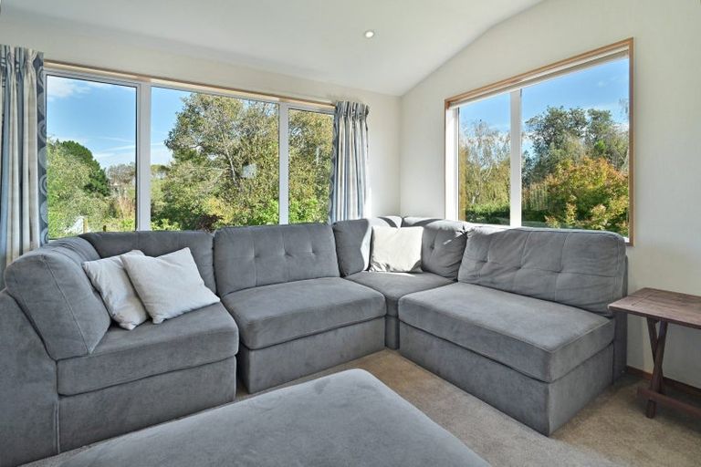 Photo of property in 14 Hunters Hill, Havelock North, 4130