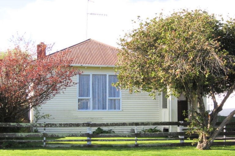 Photo of property in 36 Smithfield Road, Tawhero, Whanganui, 4501