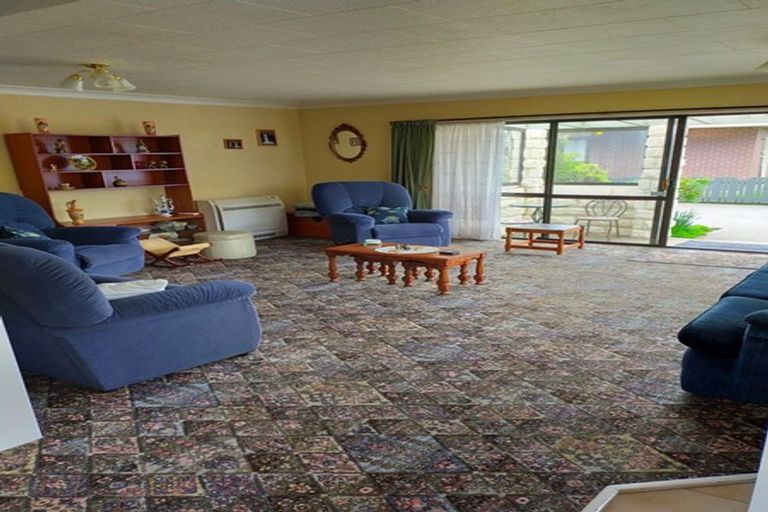 Photo of property in 19 Vogel Court, Waikiwi, Invercargill, 9810